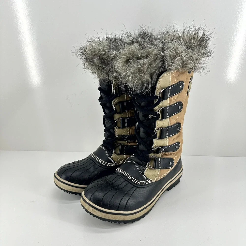 Sorel tofino winter